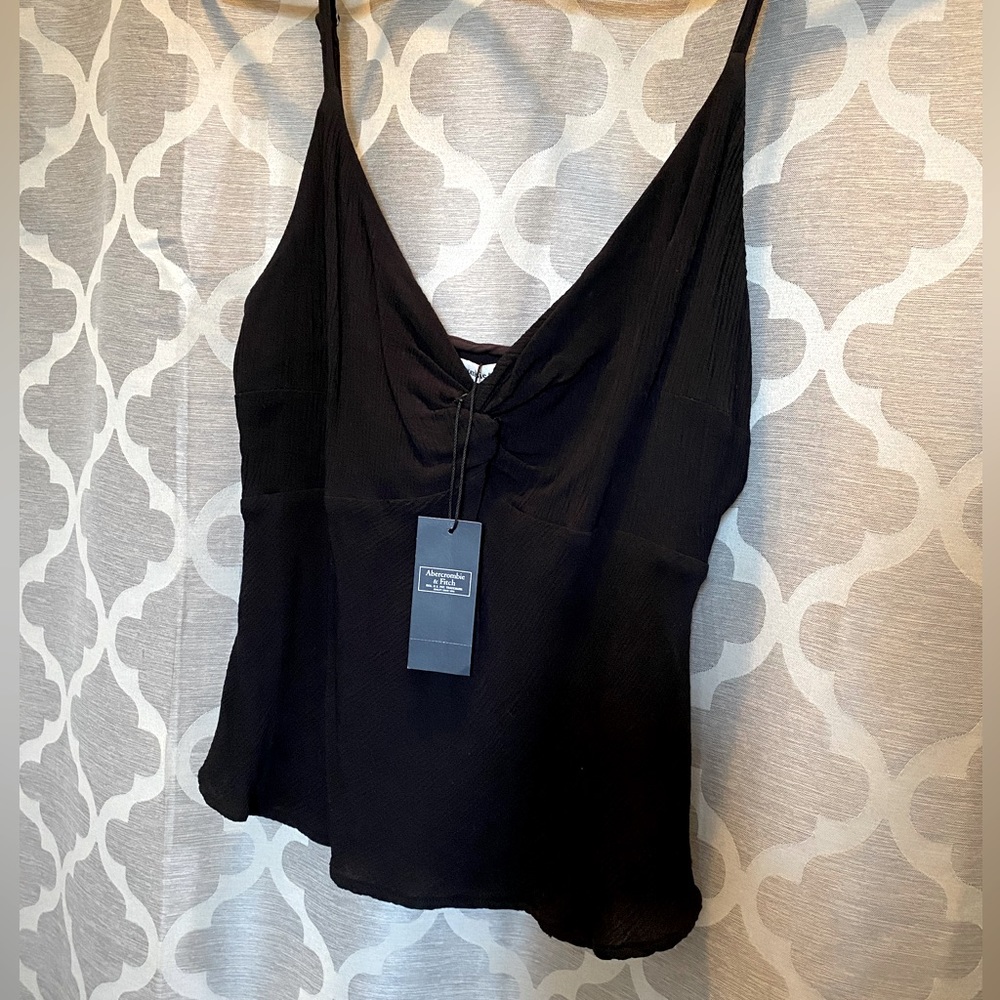 Abercrombie Black Top🖤